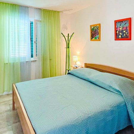 Apartments By The Sea Medveja, Opatija - 7720 로브란 외부 사진