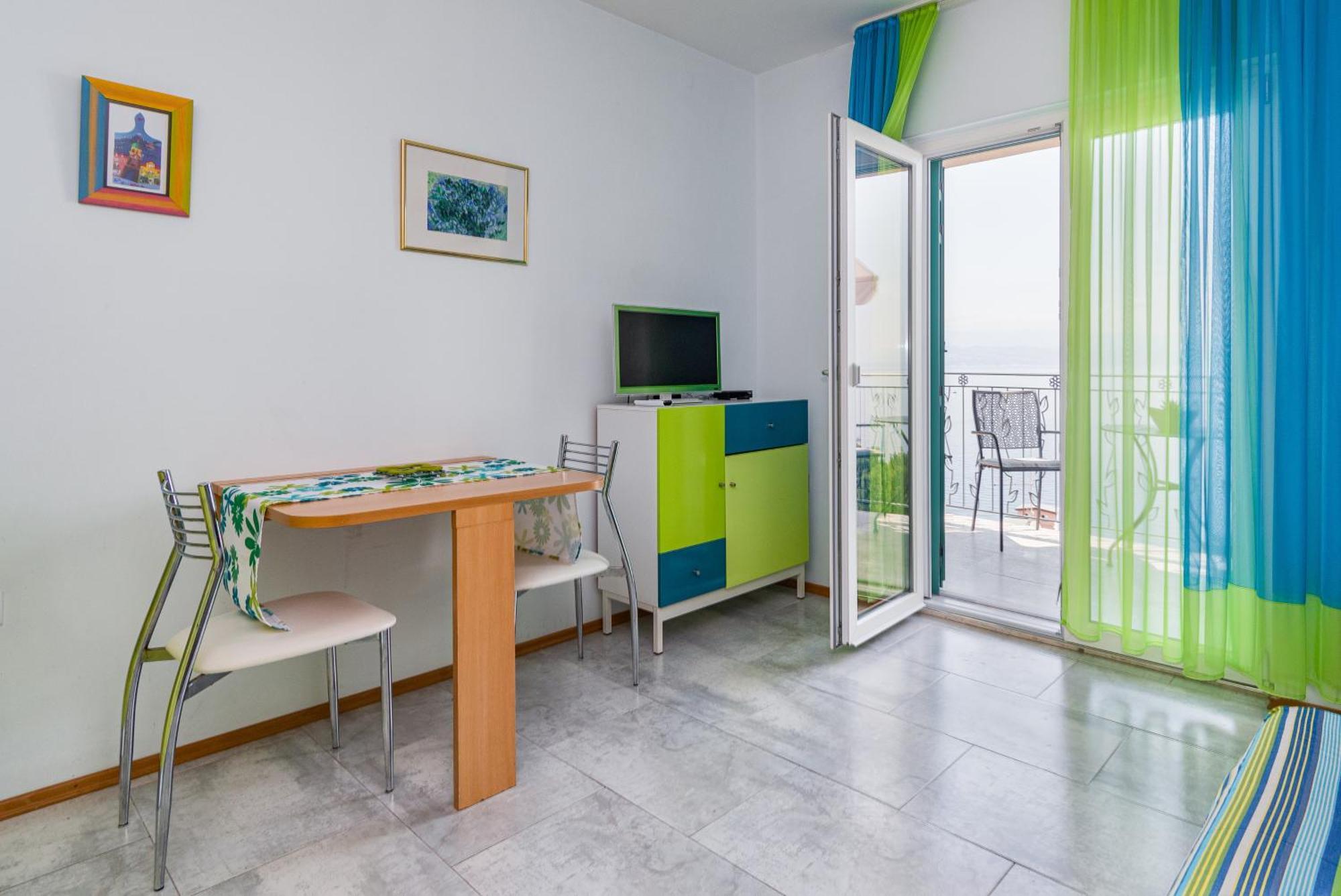 Apartments By The Sea Medveja, Opatija - 7720 로브란 외부 사진