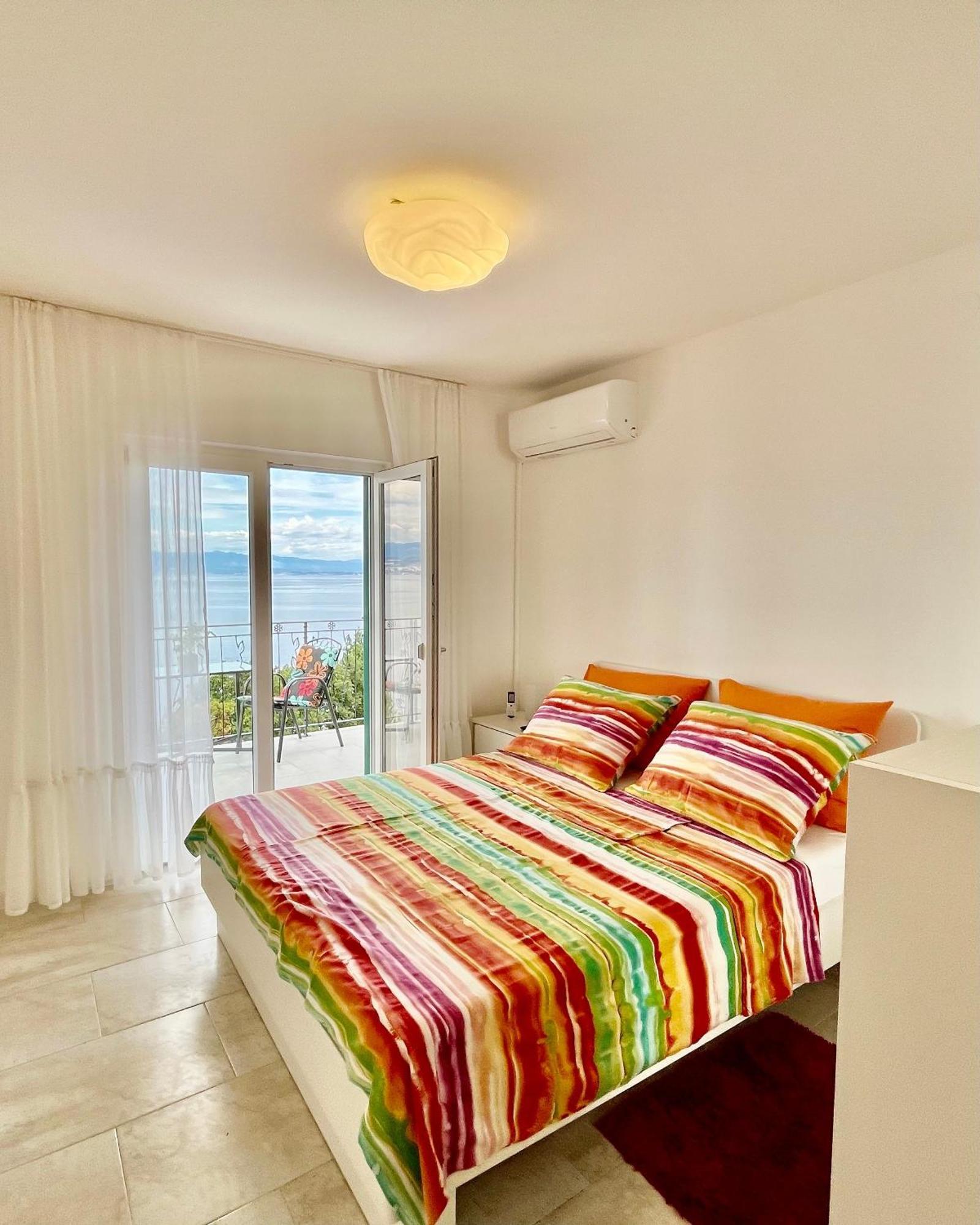 Apartments By The Sea Medveja, Opatija - 7720 로브란 외부 사진